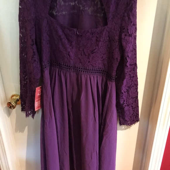 Purple lace & chiffon midi dress - Picture 2 of 3